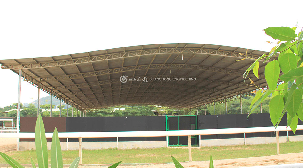 深圳光明農(nóng)場鋼結(jié)構(gòu)遮陽蓬
